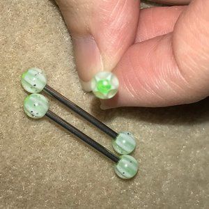 14 Gauge Clear, Green and White Glitter Star Design Tongue Ring